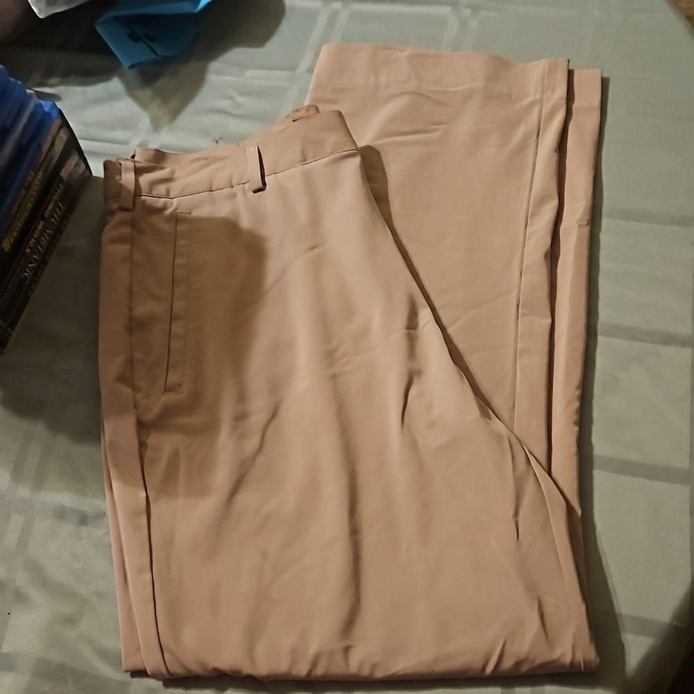 NIKE TEAM Fit Dry beige 34